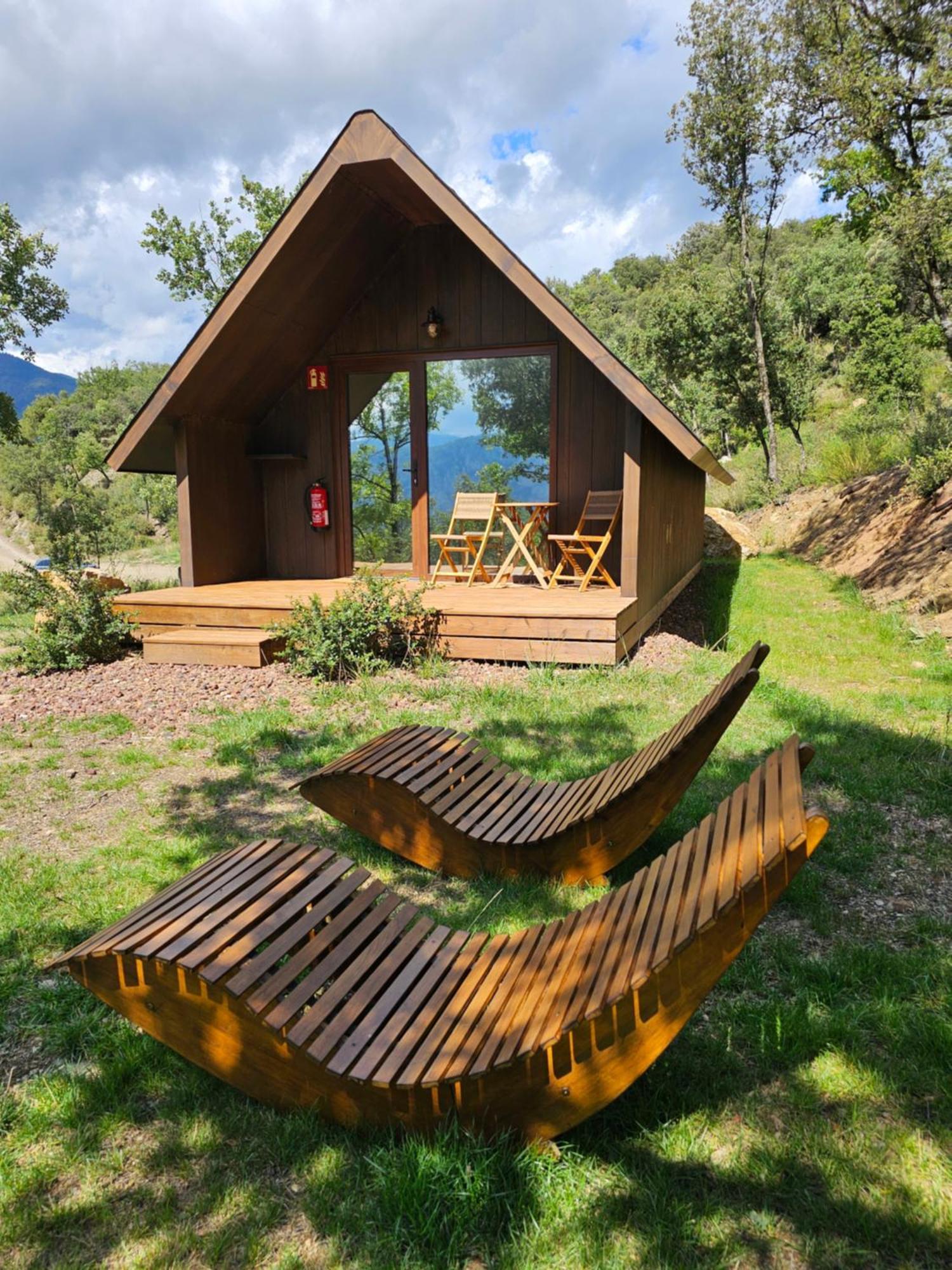 Cabanas De Les Flors Gramós エクステリア 写真